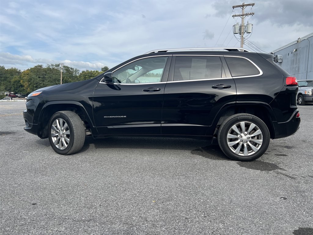 2018 Jeep Cherokee Overland photo 12