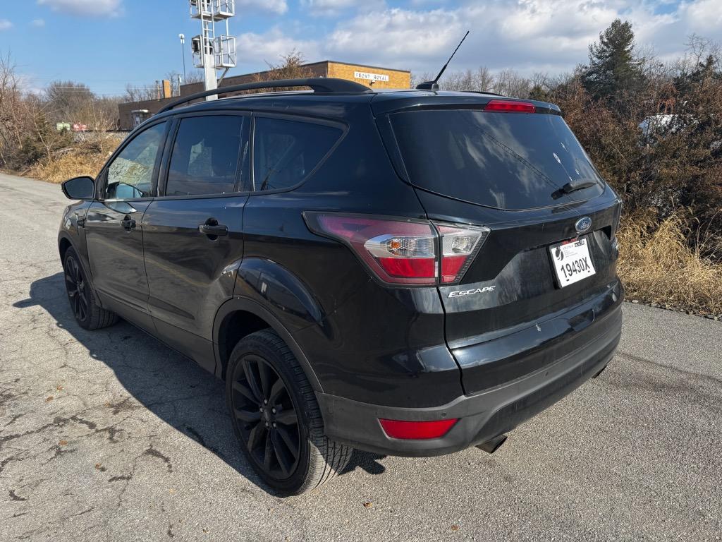 2017 Ford Escape Titanium photo 6