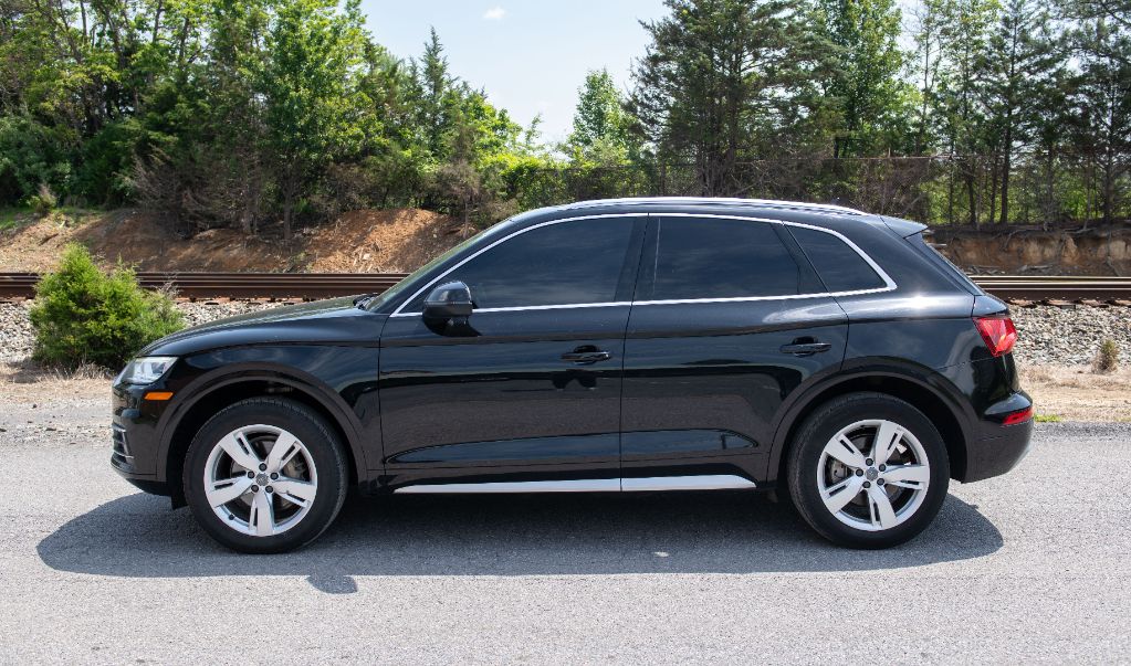 2018 Audi Q5 Premium Plus photo 12