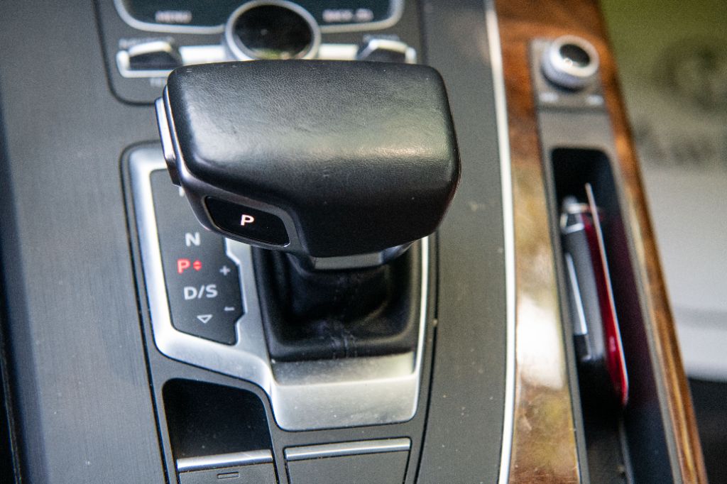 2018 Audi Q5 Premium Plus photo 35