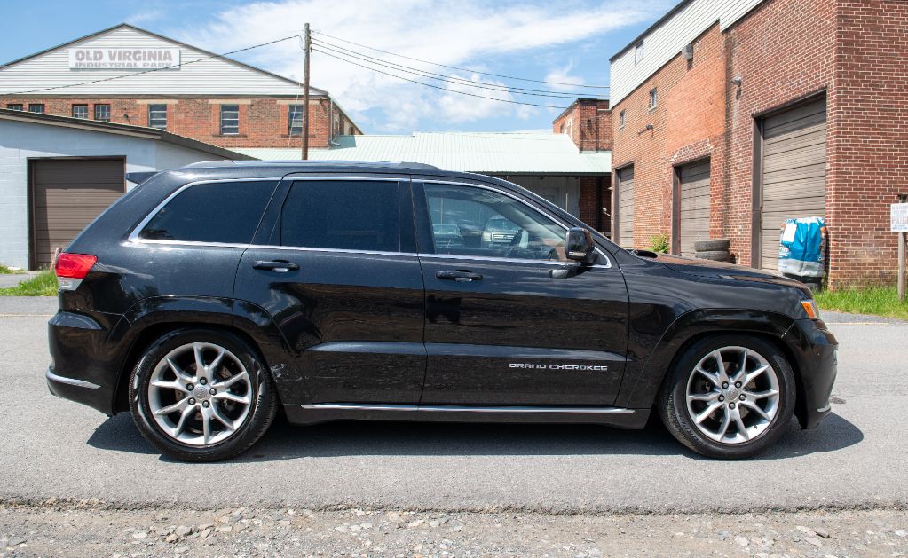 2016 Jeep Grand Cherokee Summit photo 8