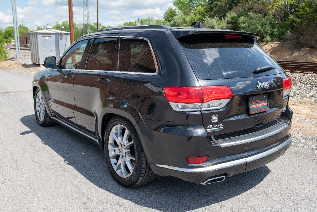 2016 Jeep Grand Cherokee Summit photo 11